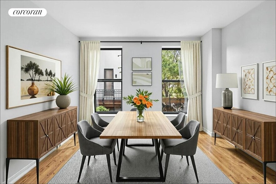 Primary Photo - 489 Manhattan Ave