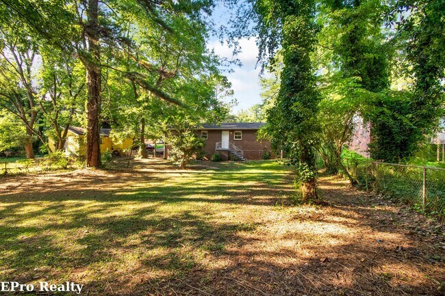 Building Photo - Don’t Miss Out! Look, Lease, and Live Specials EXTENDED to January 31st!