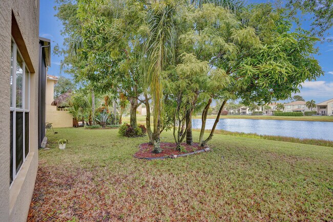 Building Photo - 8876 Sandy Crest Ln