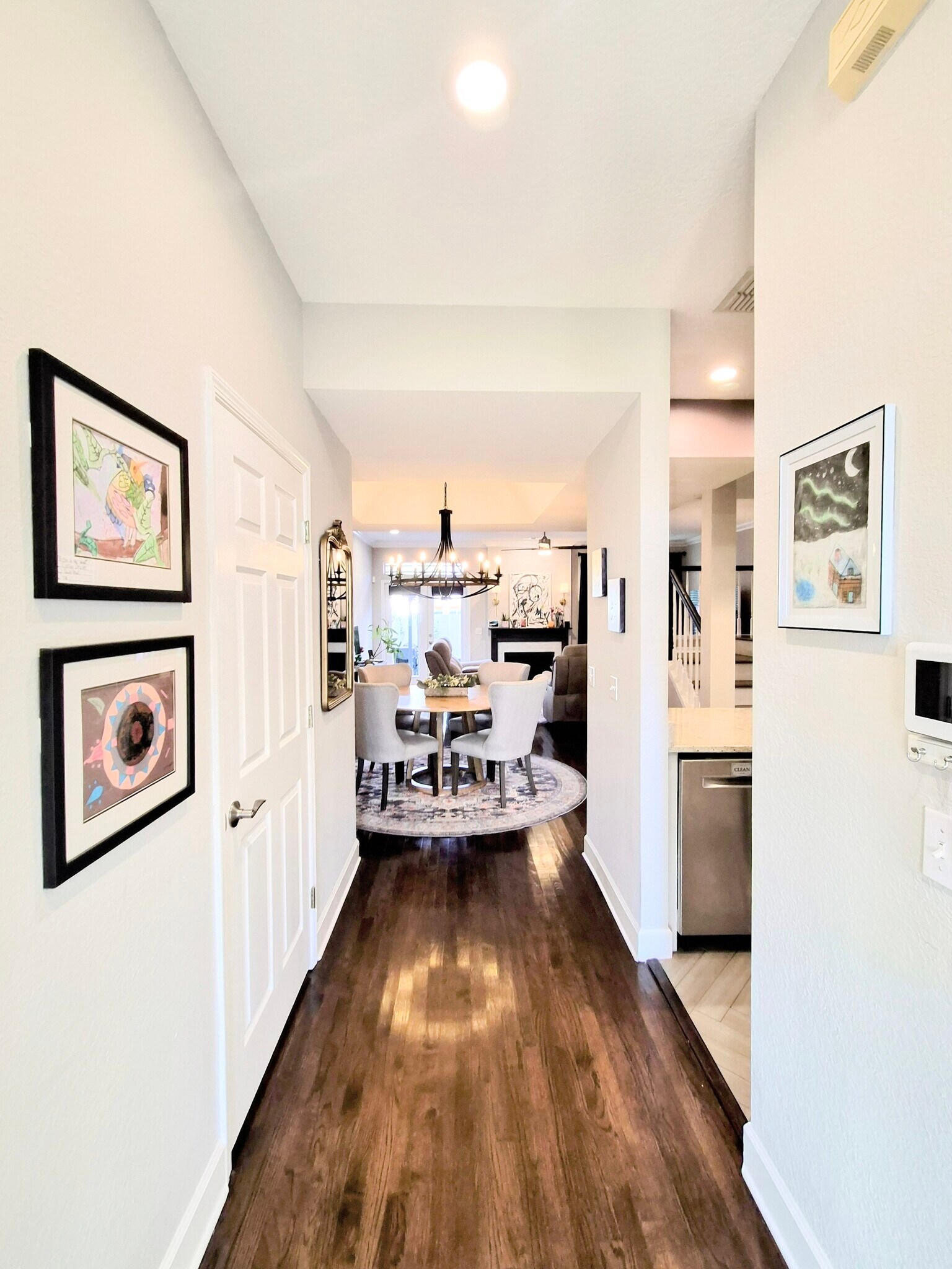 Building Photo - 2311 W Morrison Ave