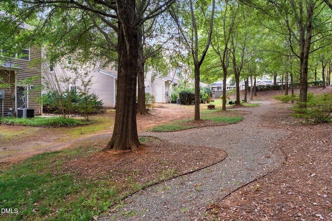 Building Photo - 8819 Orchard Grove Way