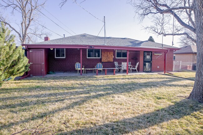 Building Photo - 6185 W 61st Ave