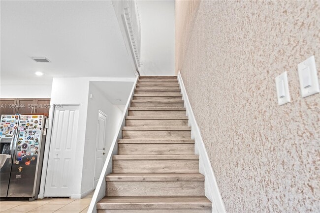 Building Photo - 25557 SW 109th Ave