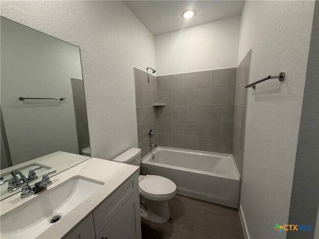 Building Photo - 8908 San Carlos