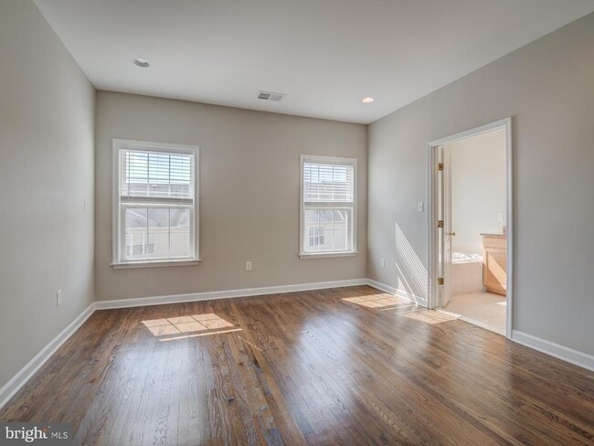 Building Photo - 42451 Magellan Square