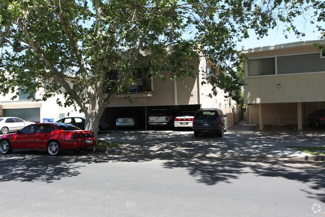 Building Photo - 7418 Alabama Ave