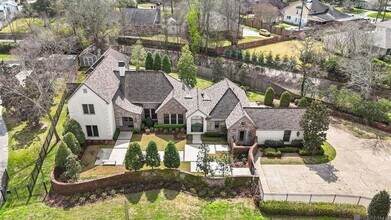 Building Photo - 4 Bedroom Luxury Rental located near Bocage | Private Pool | Mother In Law Suite