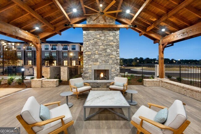 Building Photo - 4271 Woodward Mill Rd