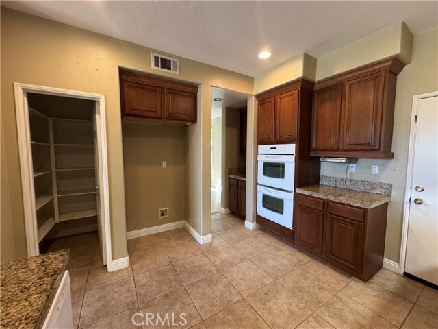 Building Photo - 17180 Coriander Ct