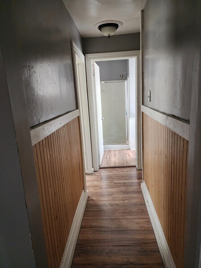 Hallway upstairs - 1324 S Pittsburgh St