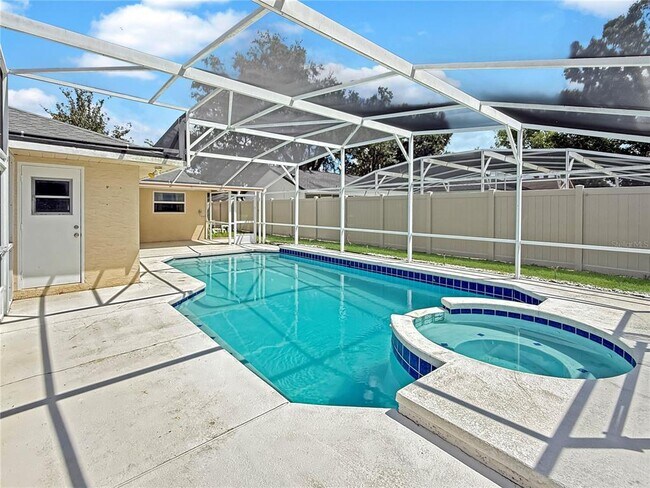 Building Photo - 7308 Wethersfield Dr