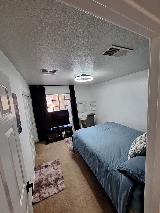 Building Photo - 7701 Donald Nelson Ave