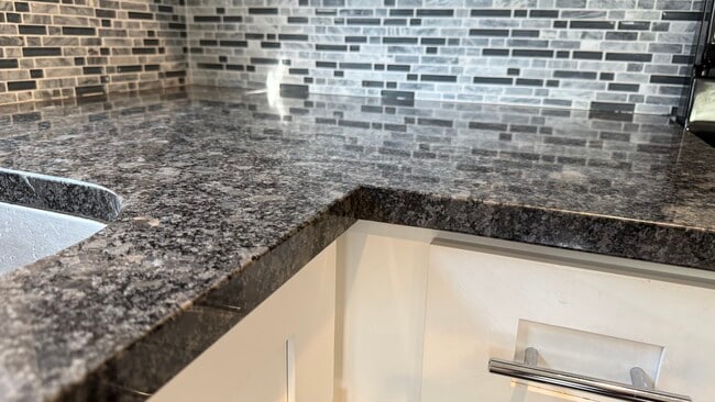 Building Photo - 8408 S Lorel Ave