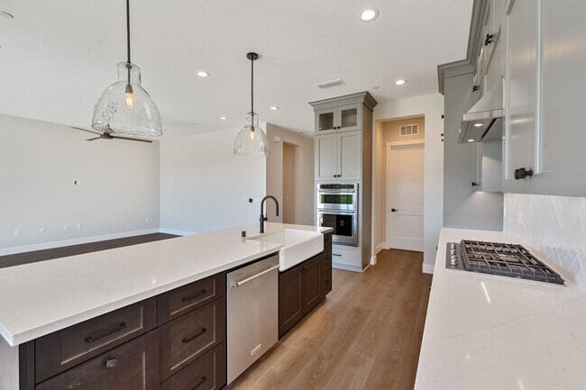 Building Photo - Single-Story Folsom Rental Backing to Greenbelt in Regency 55+!