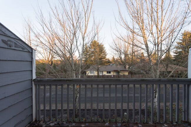 Building Photo - 12225 SW Longhorn Ln