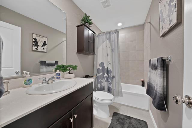Building Photo - 5906 Wedgemere Dr
