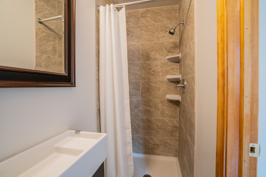 Second floor front bathroom - 505 North Washington Street