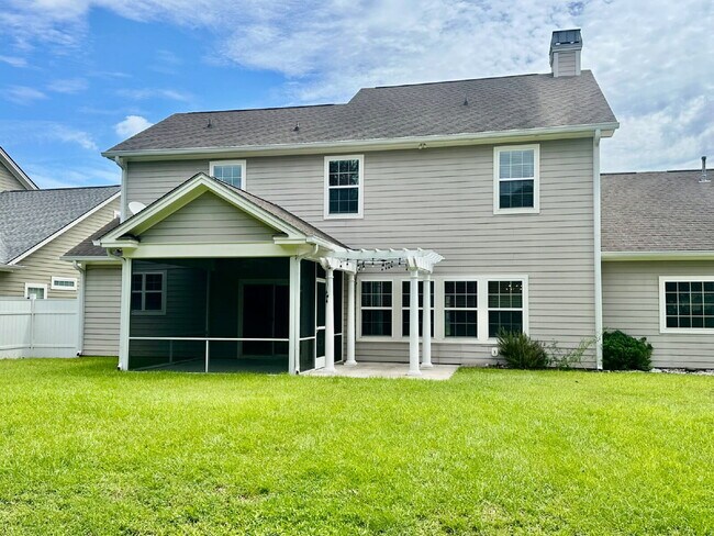 Building Photo - Spacious Four-Bedroom Home with a Bonus Room in Lawton Station!