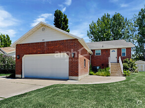 Building Photo - 2152 N 850 W
