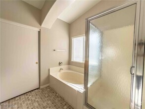 Building Photo - 5255 Cedar Bend Dr