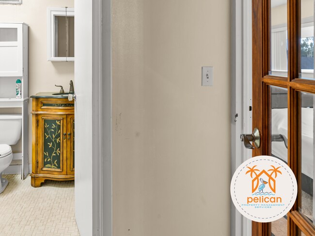 Building Photo - Centrally located 1 bedroom