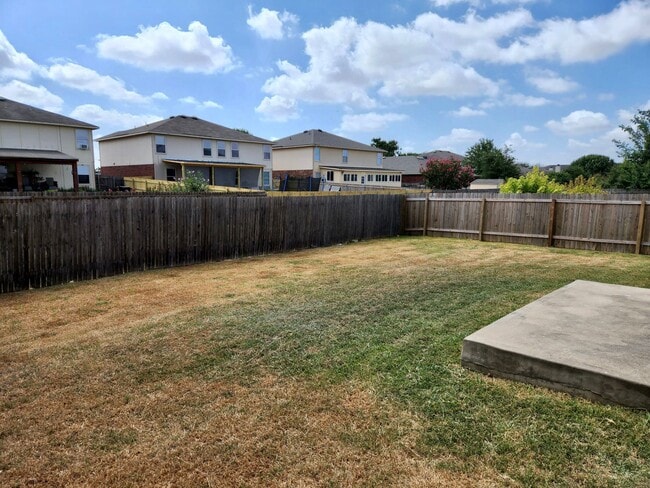 Building Photo - 212 Holman Path