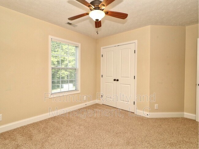 Building Photo - 1398 Bruceton Dr