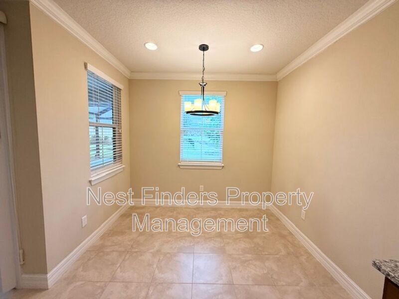 Building Photo - 29 Lakefront Ln