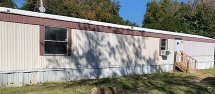 Building Photo - APPROVED SECTION 8 VOUCHERS ONLY! Rent thi...