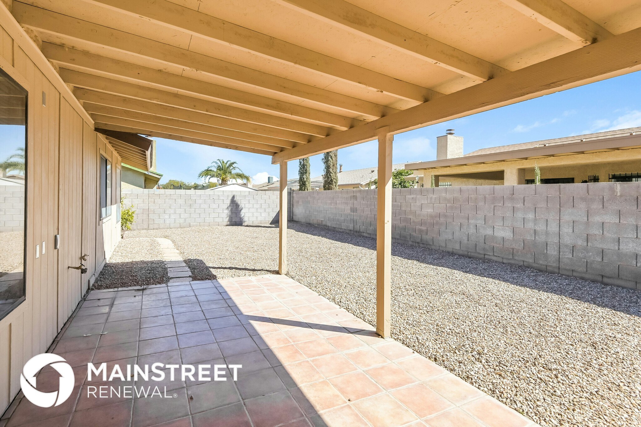 Building Photo - 1851 W Mountain Oak Ln