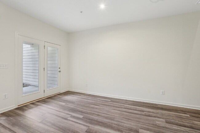 Building Photo - Spacious Family Living in Prime Kissimmee Location – 4 Bed, 2/1  Bath