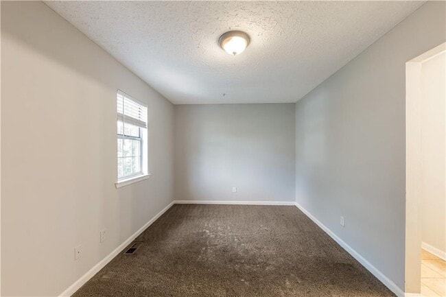 Building Photo - 776 Crestside Ct