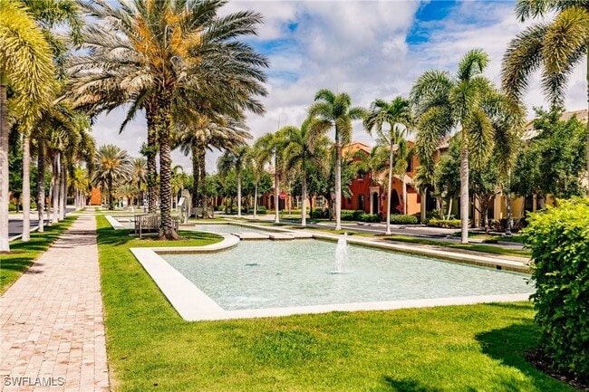 Building Photo - 9081 Albion Ln S