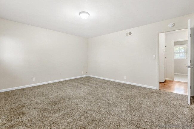 Building Photo - 3752 Alta Loma Dr