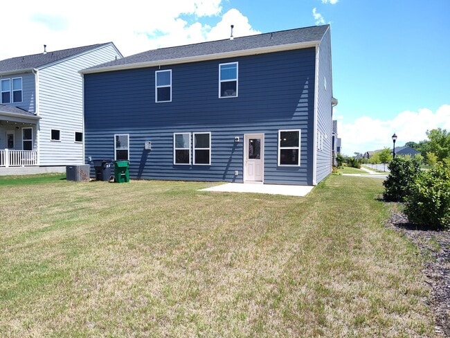 Building Photo - Move-in Ready home Located in The Parkside...