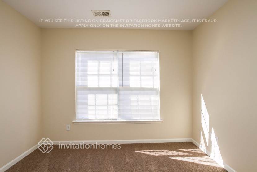 Building Photo - 3325 Glamorgan Ct