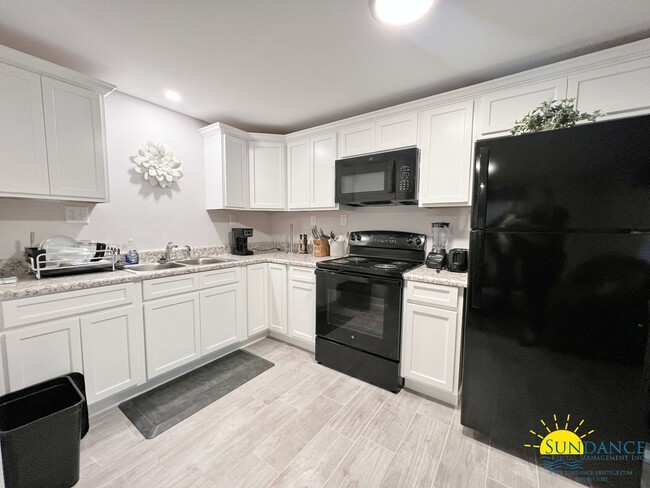 Building Photo - Quaint 1 bedroom cottage in Fort Walton Be...