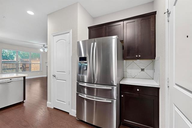 Building Photo - 2584 Jackson Dr