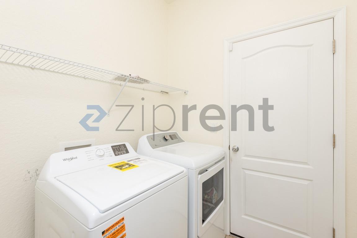 Building Photo - 17006 Blue Rdg Pl