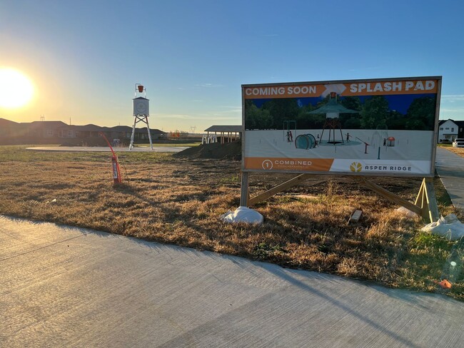 Building Photo - Newly Constructed 3 Bed/2.5 Bath Townhome in Aspen Ridge!