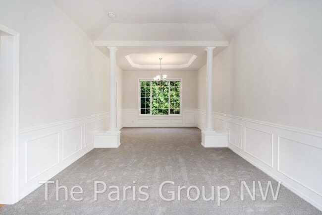 Building Photo - Extraordinary 3463sf Newcastle Home * Amazing Outdoor Spaces * A/C