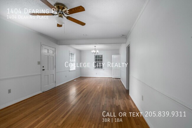 Building Photo - 1404 Dearing Pl