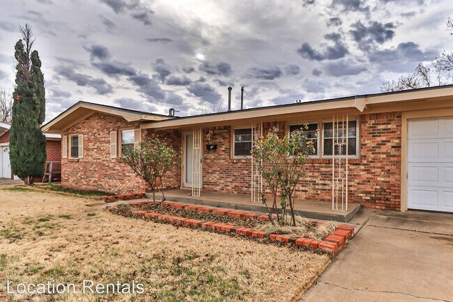 Building Photo - 3 br, 2 bath House - 4829 45th Street