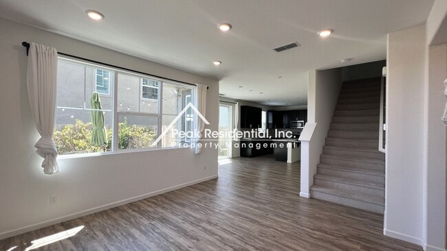 Building Photo - 3236 Sunny Gate Ln