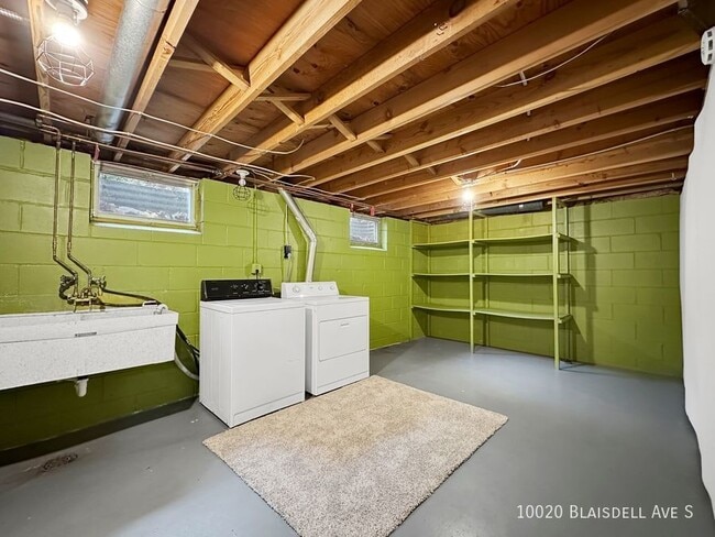 Building Photo - 10020 Blaisdell Ave S