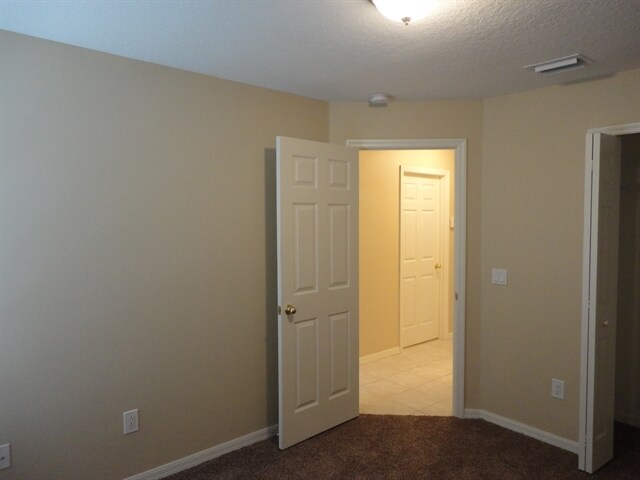 Building Photo - 6765 Waterton Dr