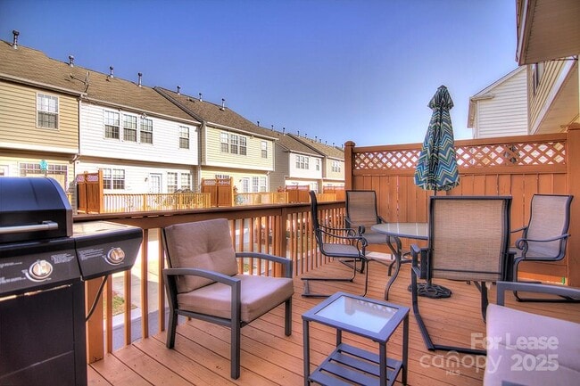 Building Photo - 11342 Costigan Ln