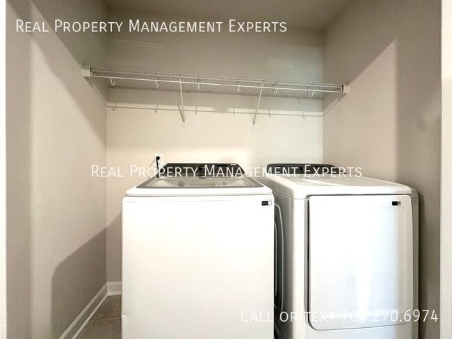 Building Photo - 3940 Shider Ln