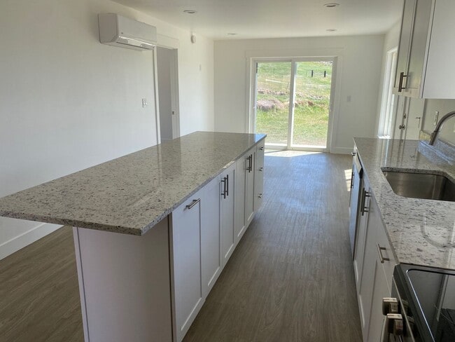 Building Photo - Cruze Ranch