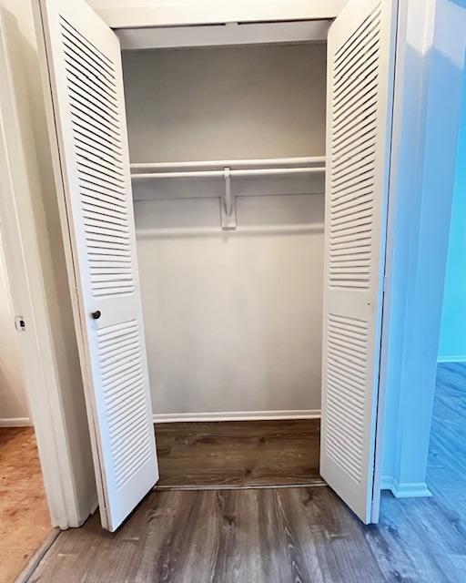 Building Photo - 6110 Curry Ford Rd